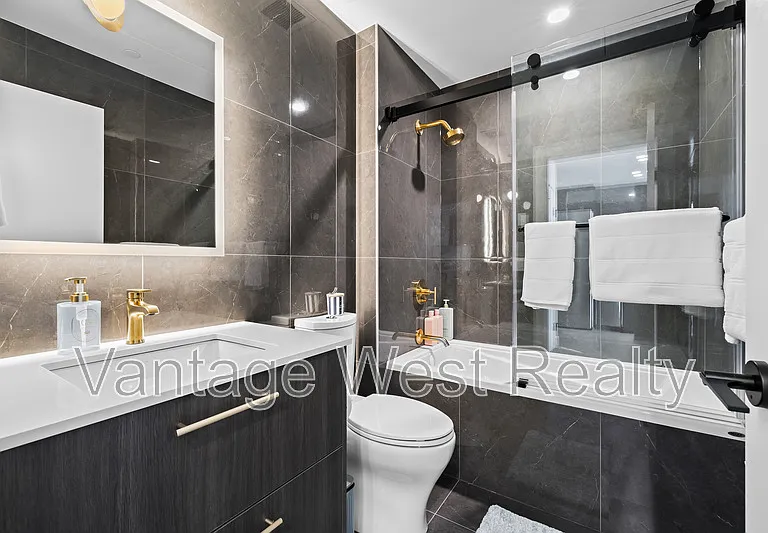 3700 Capozzi Rd #1605 — Photo 22