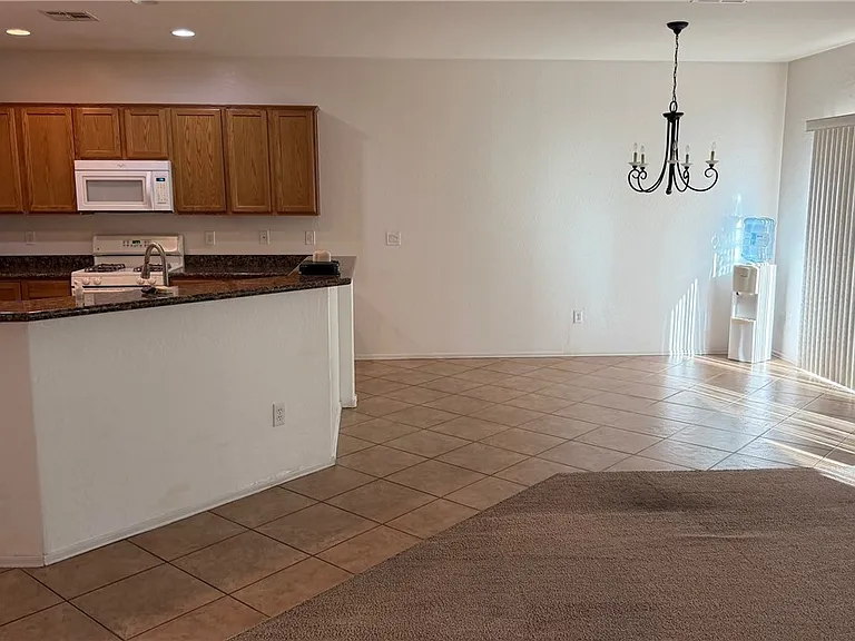 2205 Willow Wren Dr — Photo 10