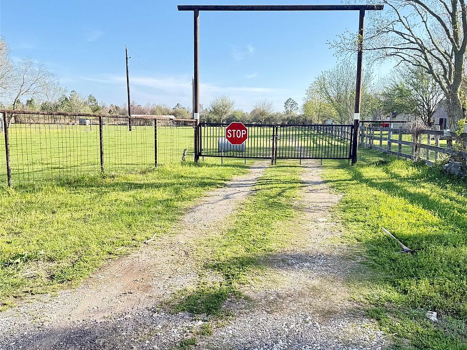 1st image of 29921 Waller Spring Creek Rd