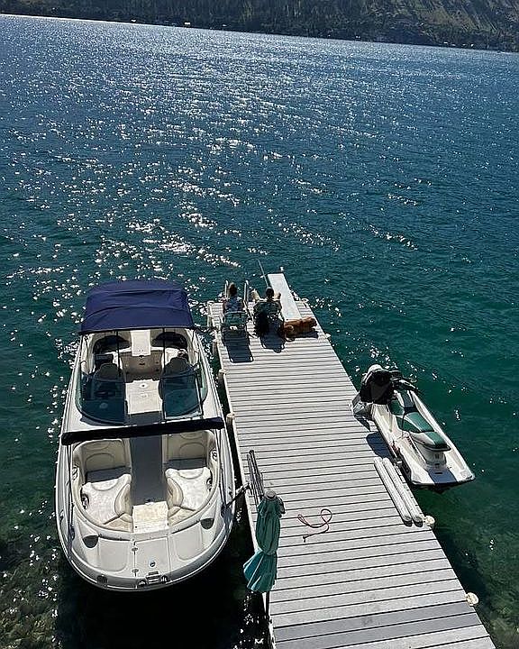 1st image of 2395 Lakeshore Dr