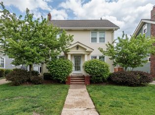 2193 Concord Dr, Lakewood, OH 44107