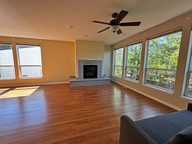 1600 Fort Bragg Rd #2 — Photo 8