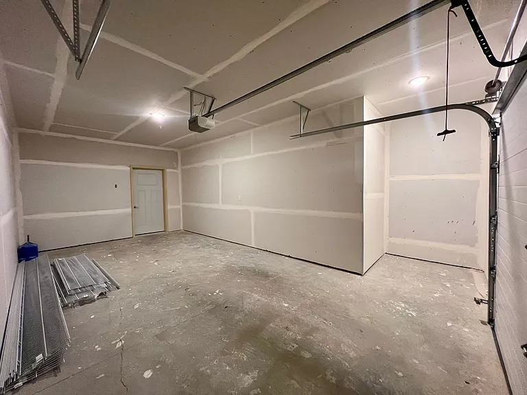 749 Meridian Dr — Photo 26