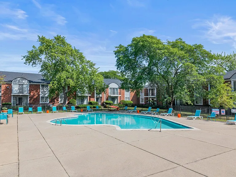 Resort-Style Pool