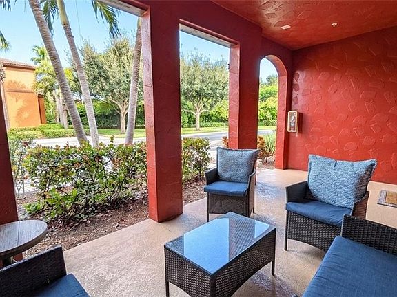 3rd image of 9082 Capistrano St N Unit 4806