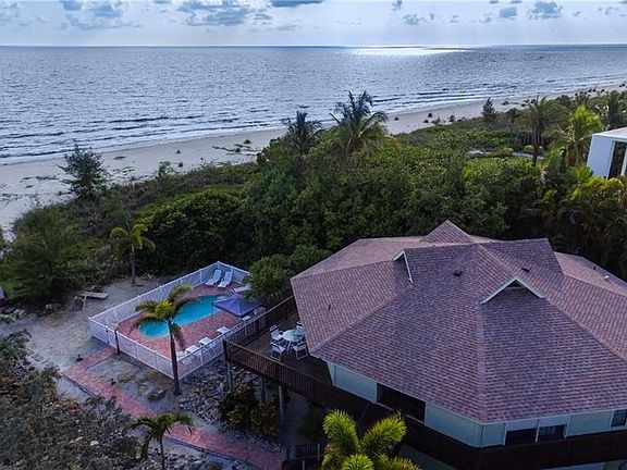 2nd image of 6661 Gulf Of Mexico Dr