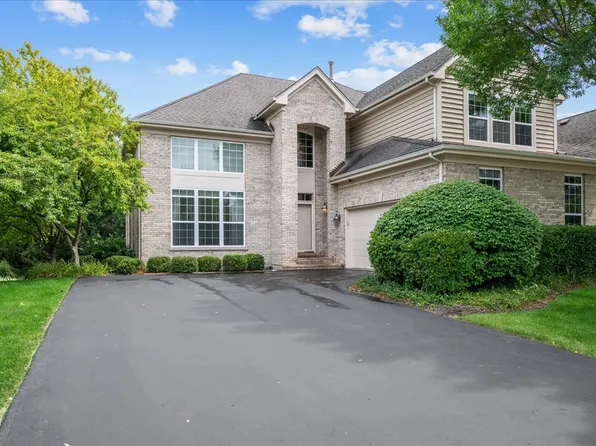 803 Stone Canyon Cir, Inverness, IL 60010