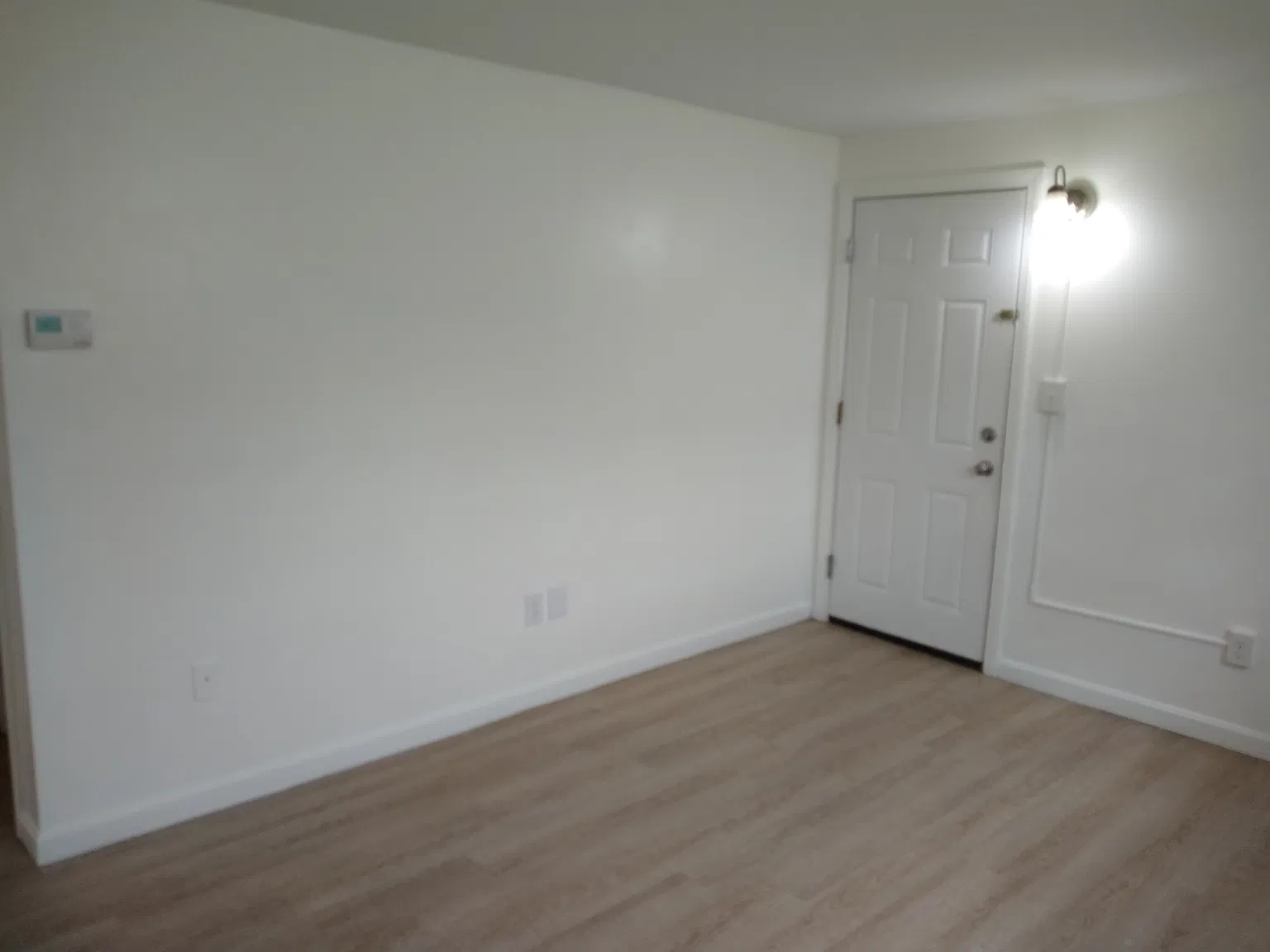70 Metcalf Ave — Photo 3