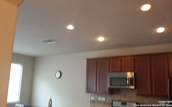 5th image of 4235 Woodbridge Way