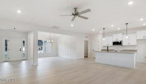 5th image of 108 Birdsong Drive