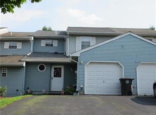 789 Briarstone Rd, Bethlehem, PA 18017