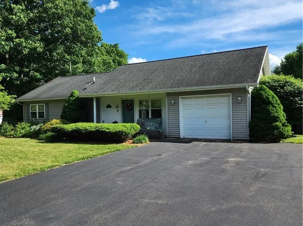 200 Clinton Ave, Cortland, NY 13045