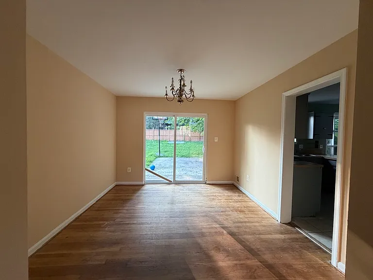 5506 Southampton Dr — Photo 4