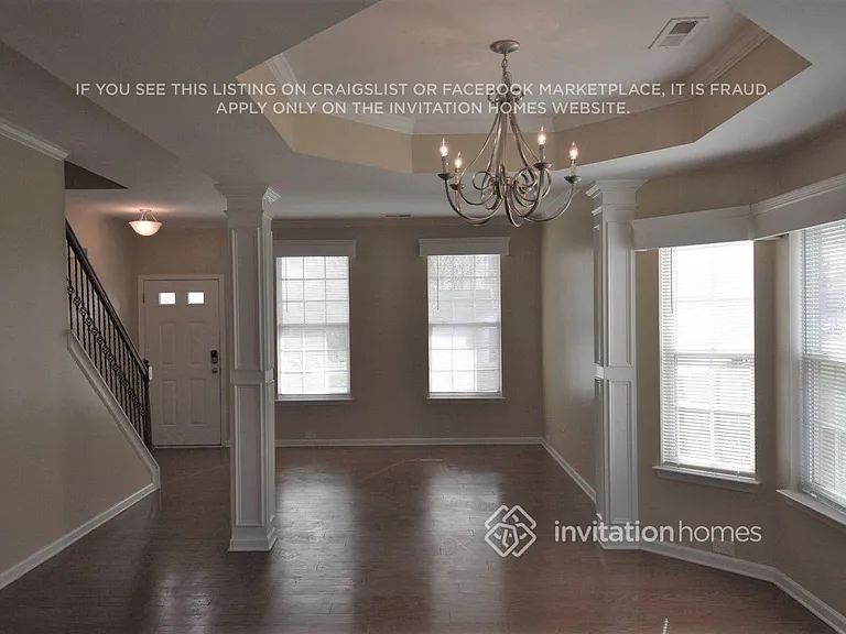 1267 Folkstone Ridge Ln — Photo 3