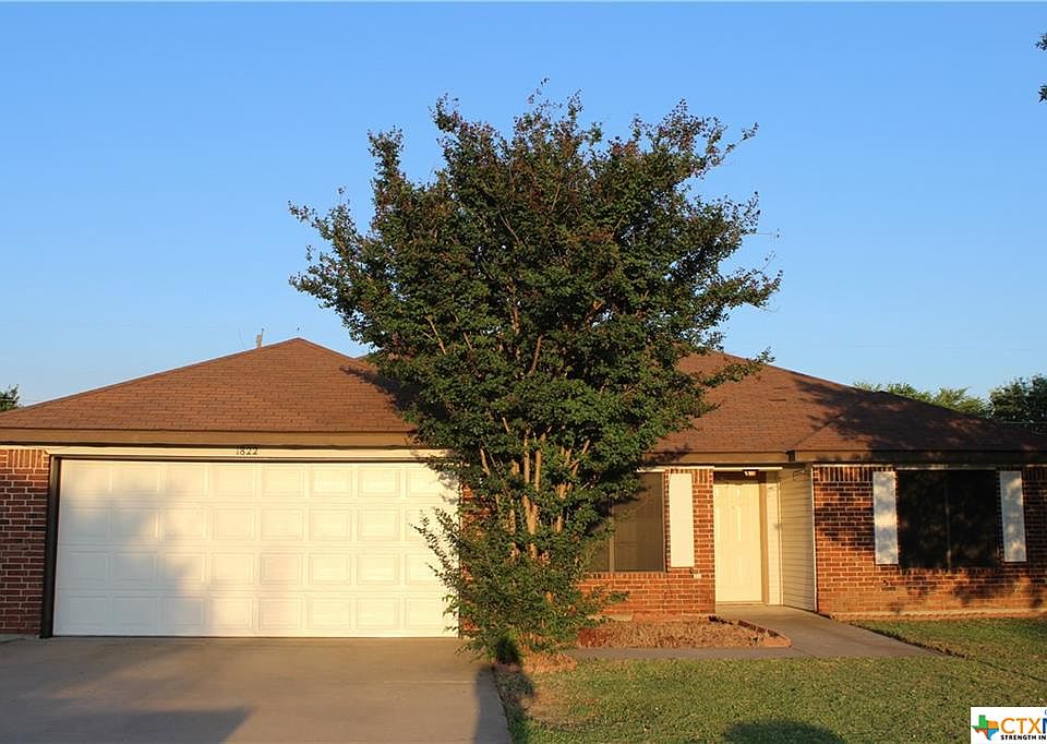 1st image of 1822 Fleetwood Dr