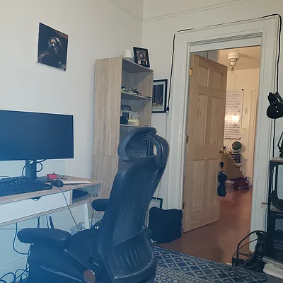 Rented by Capri Jet Realty Corp | media 9