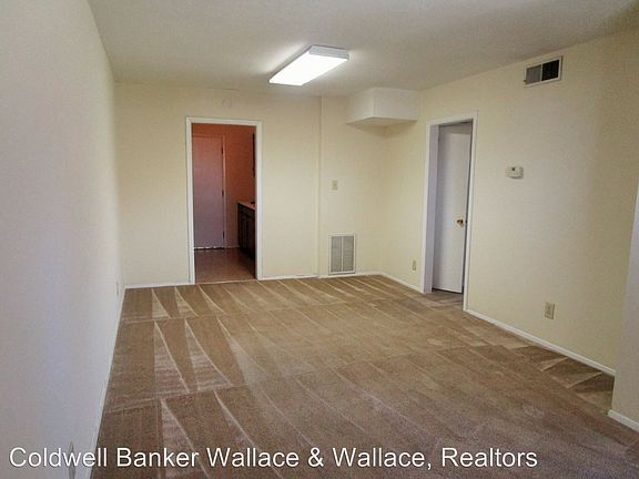 3rd image of 6708 Deane Hill Dr Ste 2
