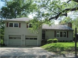 550 Jefferson Cir, Liberty, MO 64068