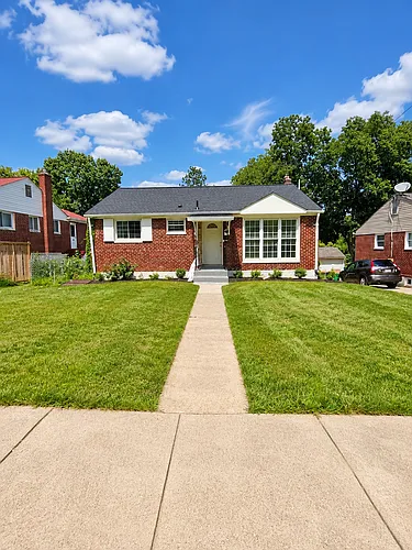 2108 Van Buren St Photo 1