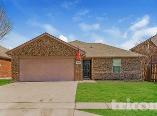 8617 Silverbell Ln, Fort Worth, TX 76140
