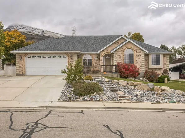 527 S Fort Dr, Pleasant Grove, UT 84062
