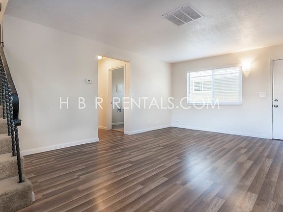 4th image of 1509 Lincoln Blvd