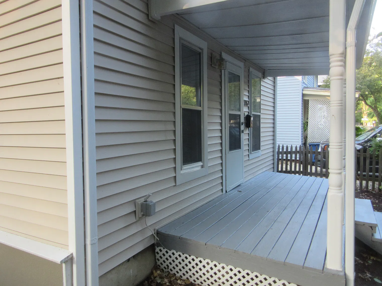 2 bed, 1010 sqft, $1,464 — Photo 3