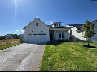 137 Winding Stream Cir, Simpsonville, SC 29681