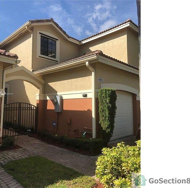 1st image of 4082 Timber Cove Ln