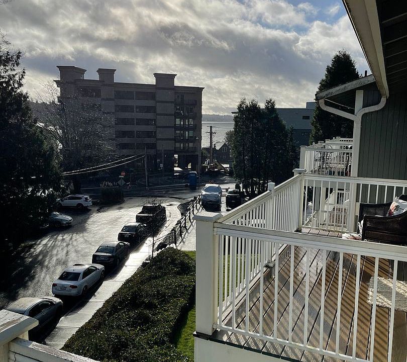 1st image of 11617 91st Ln NE APT 15