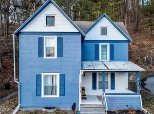 10237 Oakwood Dr, Painted Post, NY 14870