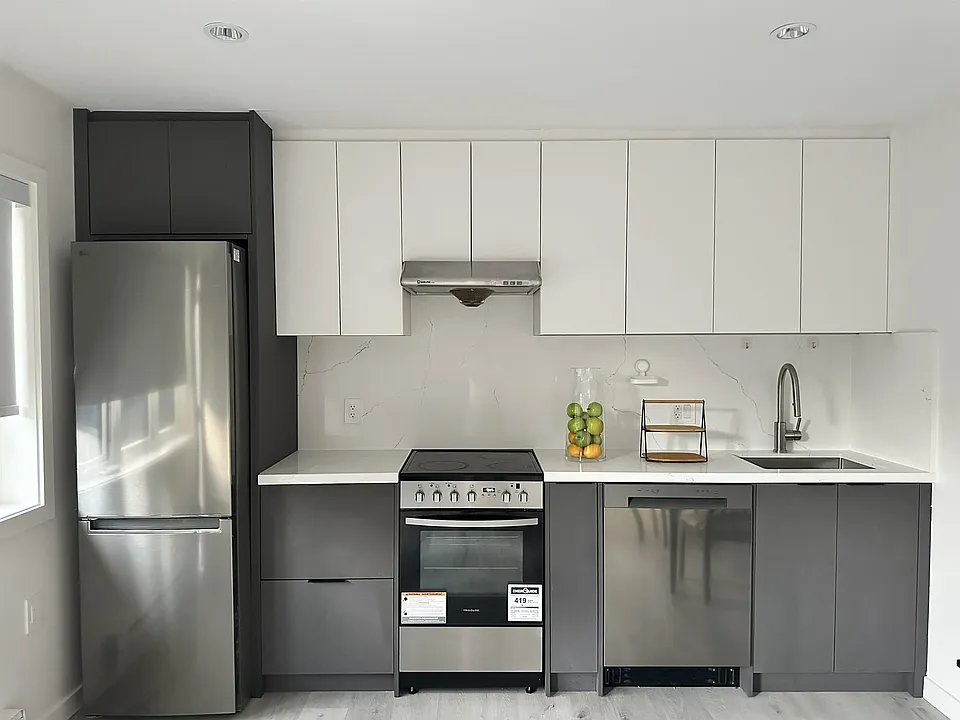 38XX W 36th Ave