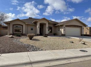 1074 Pajarito Dr, Alamogordo, NM 88310