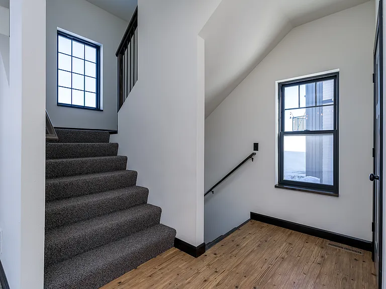 354 Trestle Trl — Photo 5