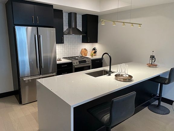 4th image of 395 Alewife Brook Pkwy #2A