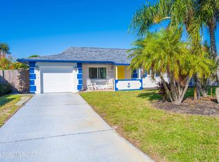 75 N Suzanne Ct, Merritt Island, FL 32952