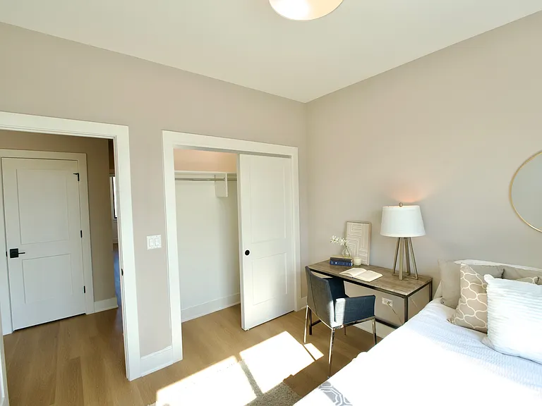 185 Pointe Dr #185 — Photo 19