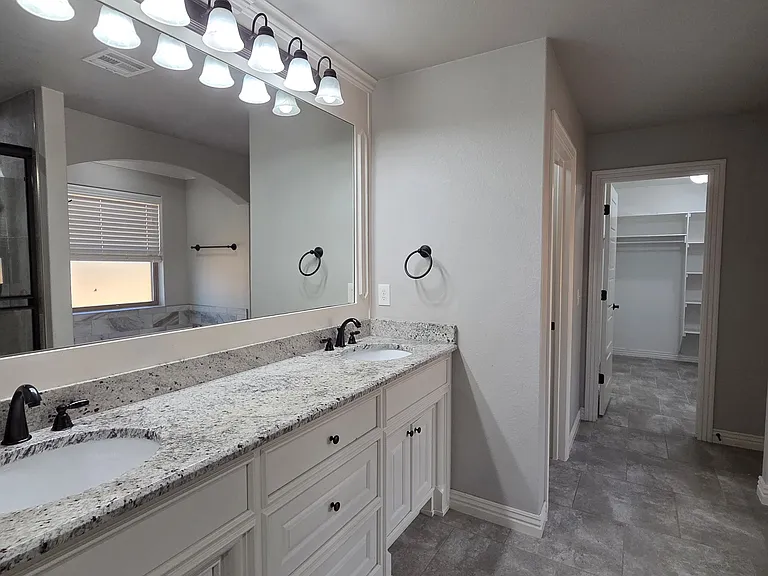 530 Joshua Pass — Photo 17
