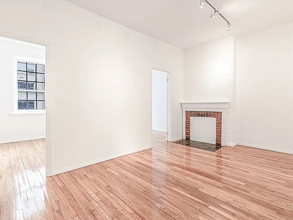 2nd image of 21 E 9th St APT 5C