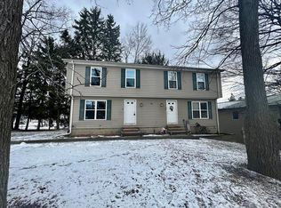 38 Winterwood Ln, Sayre, PA 18840