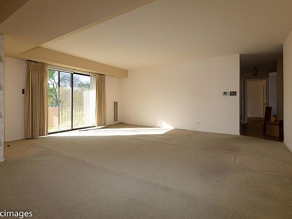 3rd image of 3350 N Carriageway Dr Unit 206
