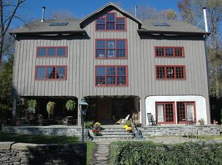 26 Cafferty Rd, Pipersville, PA 18947