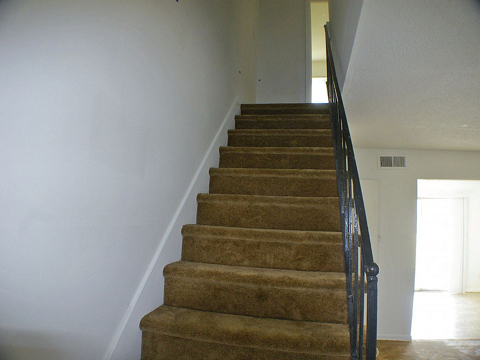 town Home Style