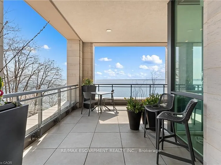 2060 Lakeshore Rd #205 — Photo 30