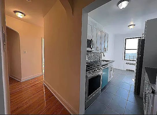 2nd image of 83-14 Lefferts Blvd #6D