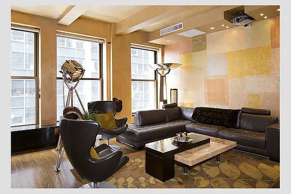 Sold by Stribling | media 10