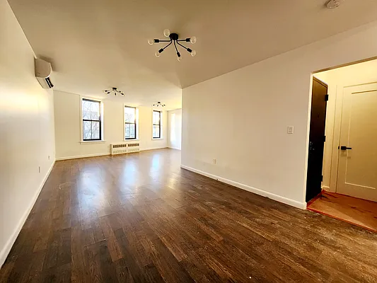 Rented by Brooklyn Property Group LLC | media 2