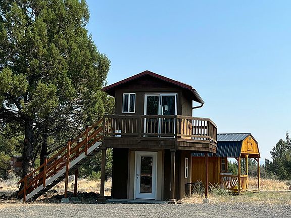 4th image of 5478 SW Sagebrush Dr