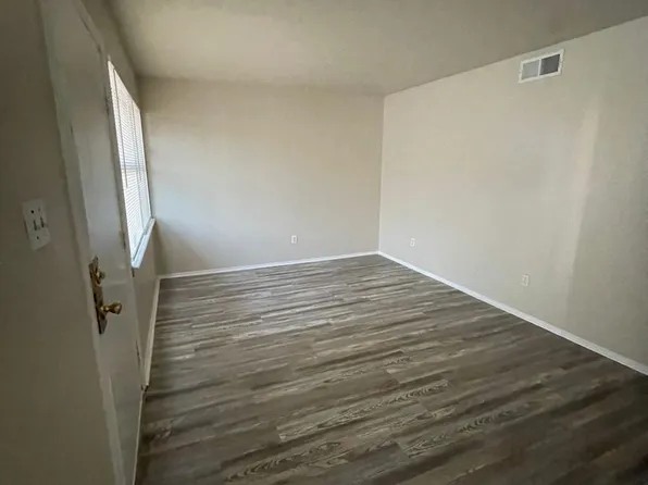 613 W Calle Sur St, Hobbs, NM 88240