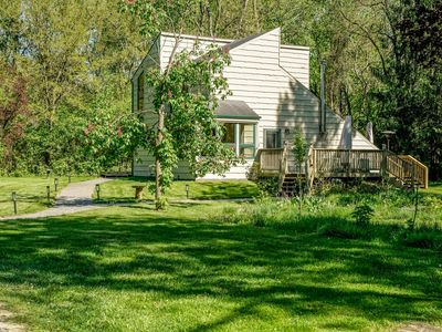 8020 Mason Ln, Whitmore Lake, MI, 48189